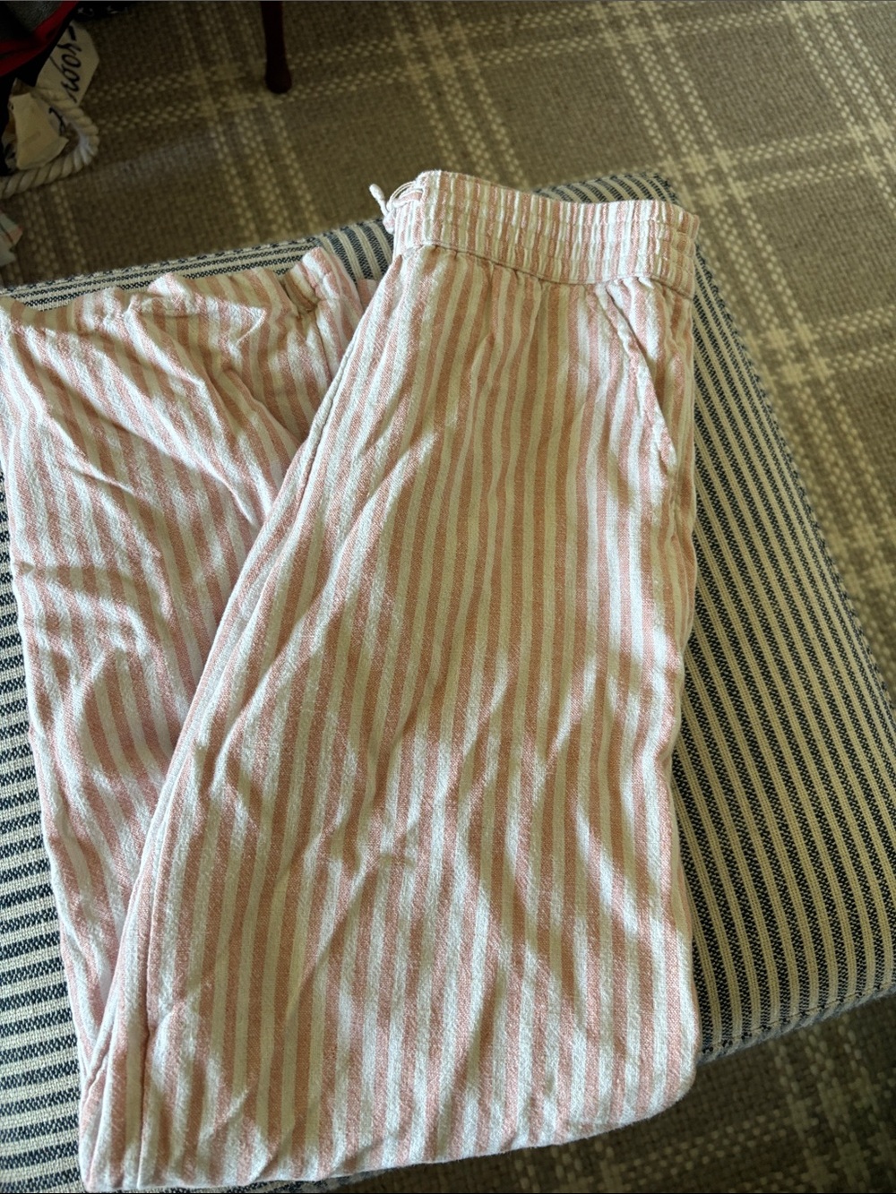 Pink and White Striped Linen Pants Abercrombie kids 11/12